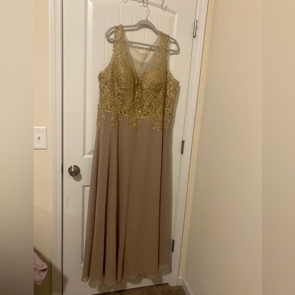 Beautiful Gold dress